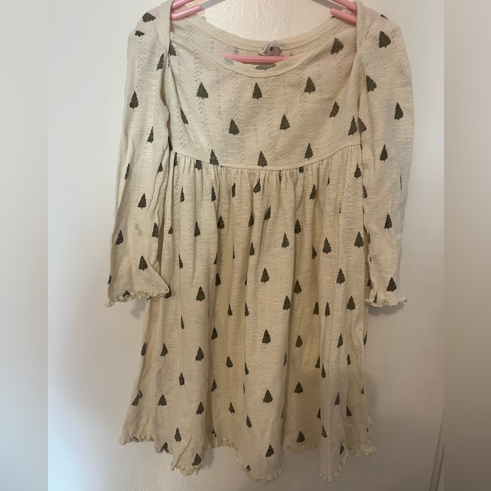 Kate Quinn pointelle tree dress 5y